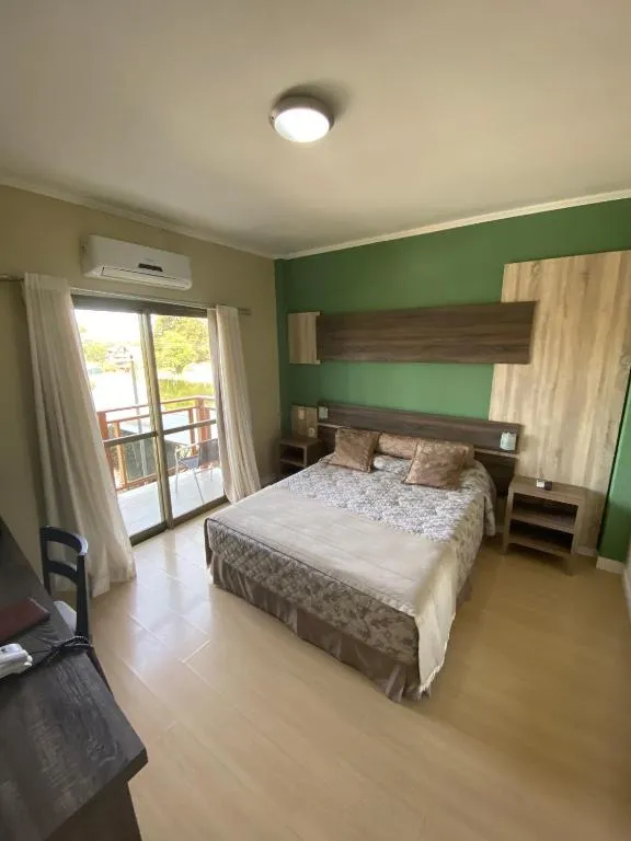 Super Luxo Casal com Varanda - Sky Ville Gramado Hotel